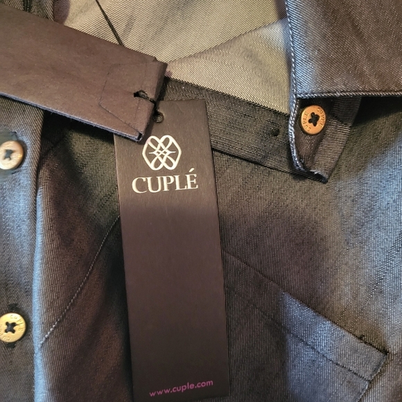 Cuple Short Sleeve Button Up  Black Denim Shirt. Made in Spain. Size Small. - Picture 3 of 6